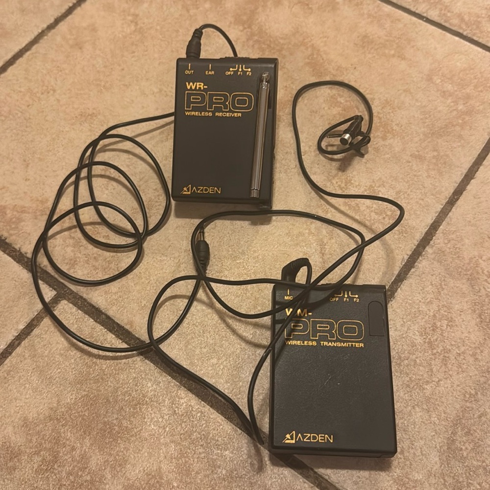 lavalier microphone and wireless reciever